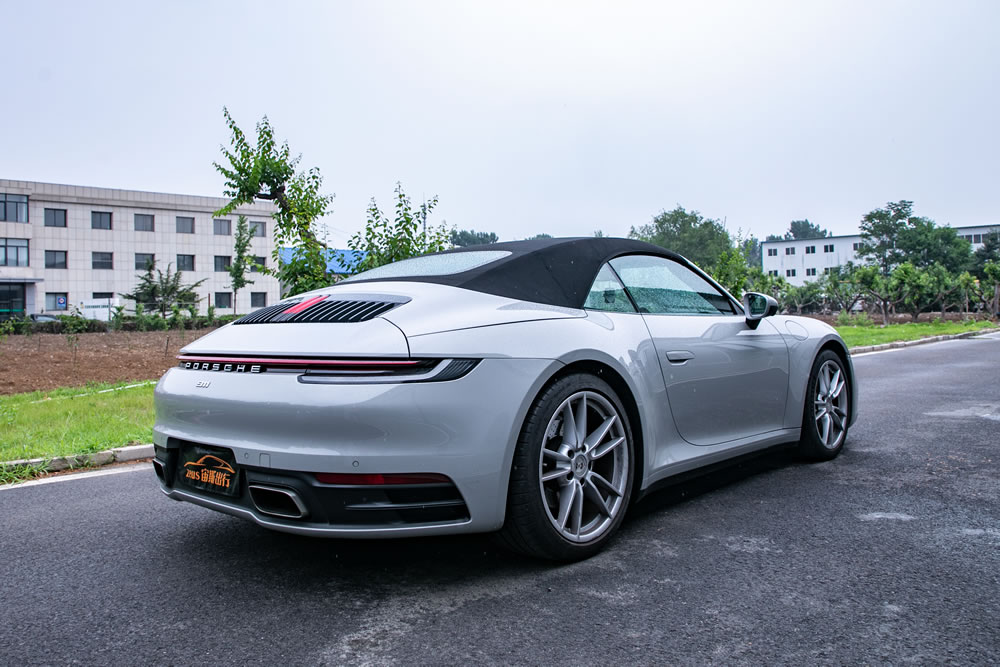 自驾租车